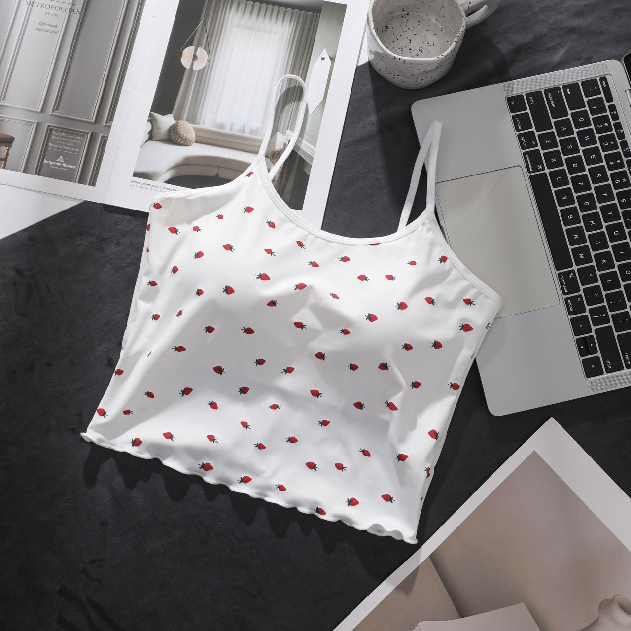 Ruffle-edged Outerwear Top With Built-in Chest Pads And A Strawberry Print - Image 5